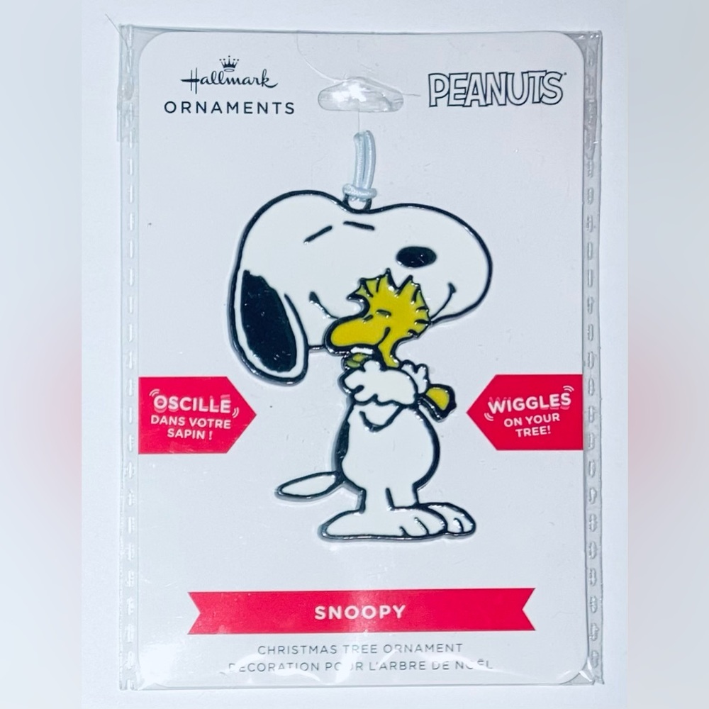 Hallmark Peanuts Snoopy Christmas Ornament - NEW!